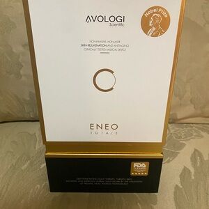Eneo Totale Gold Skincare Tool